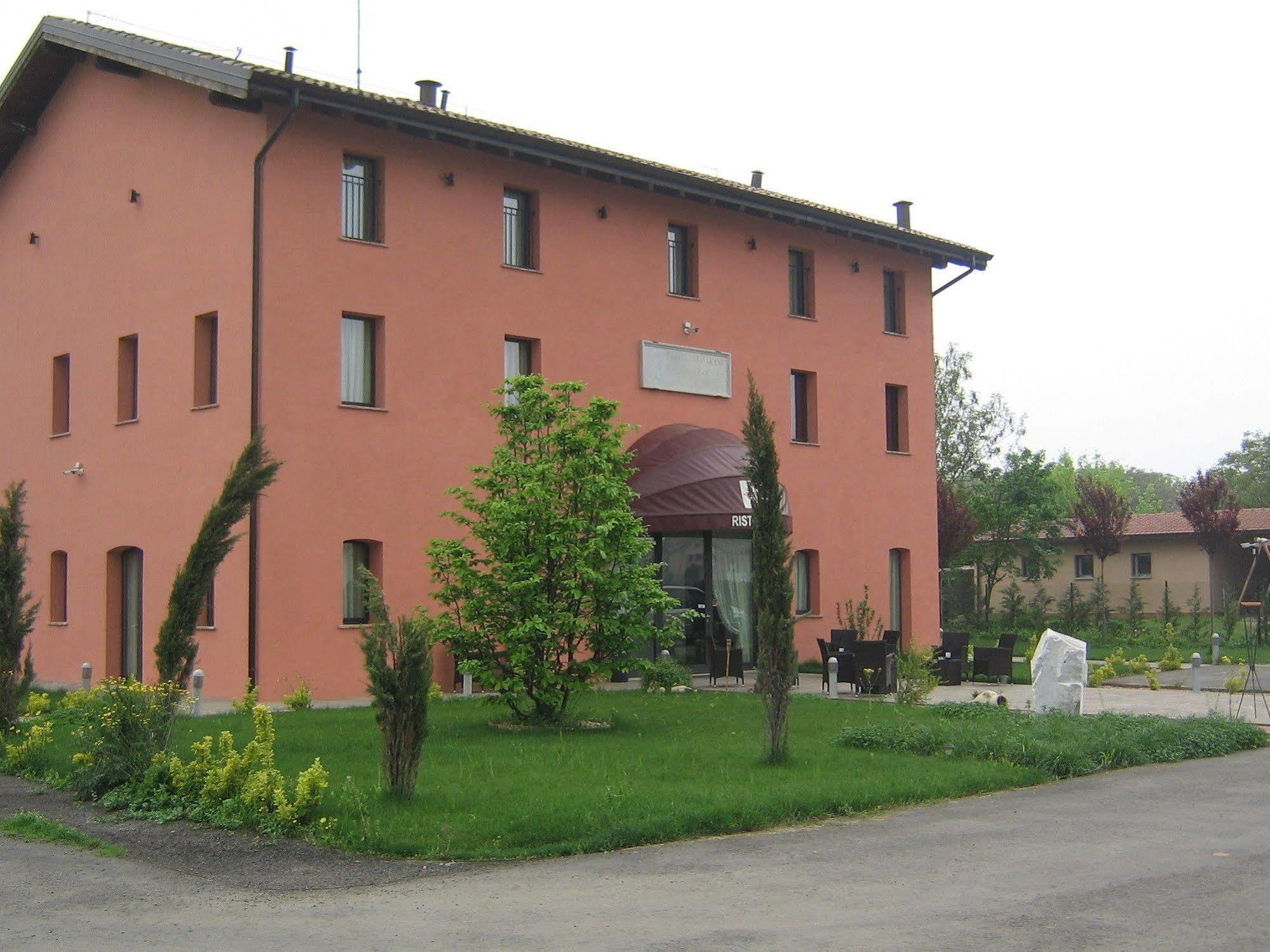 Hotel Hyknusa Reggio nell'Emilia Exterior foto